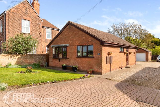 2 bed property, in Sluice Road, £150,000