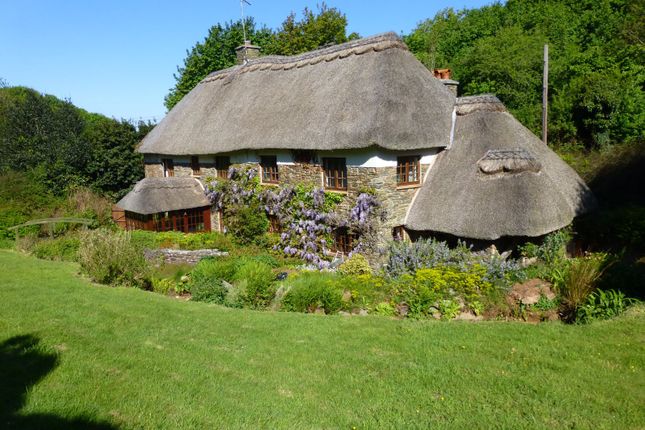 3 bed property, in Bolberry, £795,000