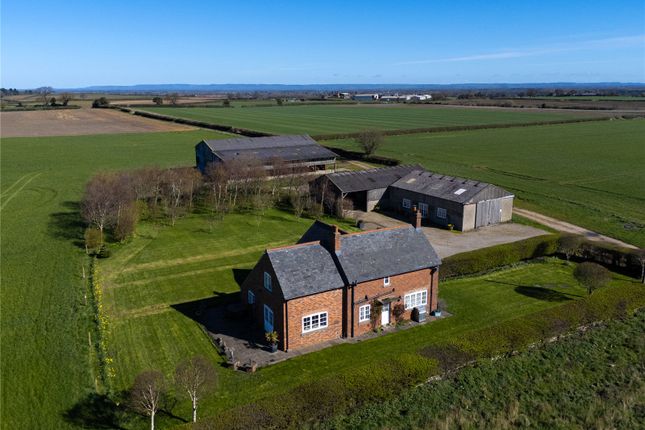 3 bed property, in Starra Field Lane, £850,000