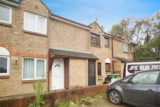 1 bed property, in Winifred Road, £260,000