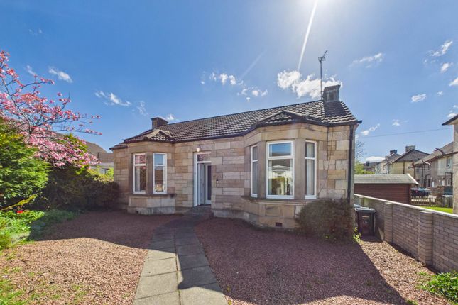 3 bed property, in Hareleeshill Road, £260,000