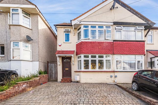 4 bed property, in Yorkland Avenue, £495,000