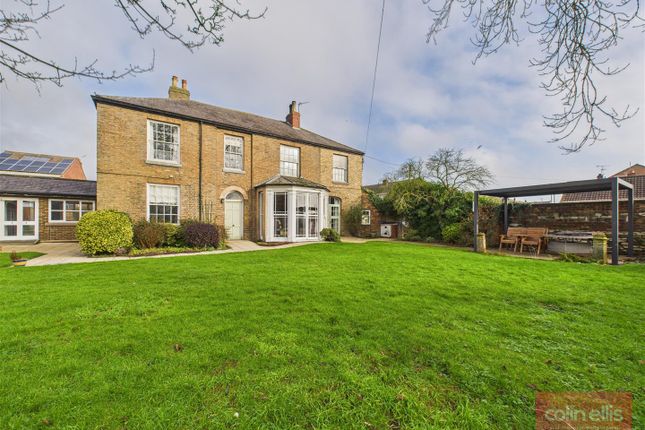 17 bed property, in Vicarage Lane, £625,000