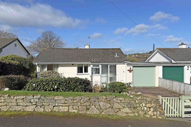 2 bed property, in Perranwell Station, £350,000