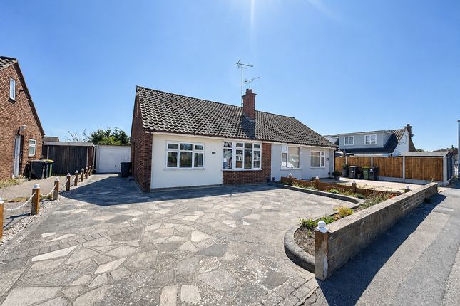 2 bed property, in Parklands, £350,000