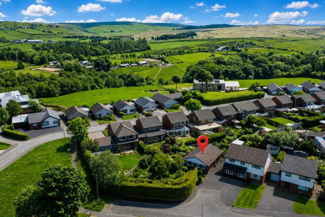 3 bed property, in Glencarron Close, £275,000