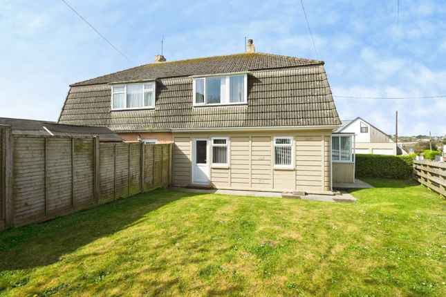 3 bed property, in Pengersick Estate, £210,000