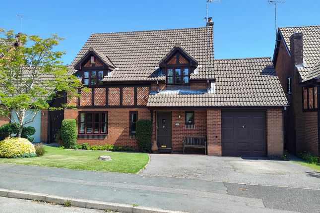 4 bed property, in Tudor Hollow, £444,000