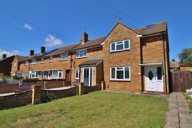 2 bed property, in Horsebridge Road, £280,000
