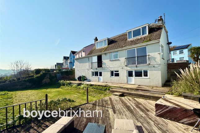 4 bed property, in South Furzeham Road, £495,000
