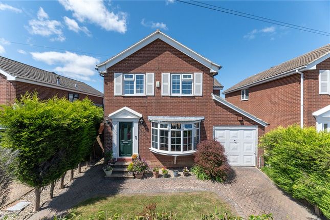 4 bed property, in Rein Gardens, £350,000