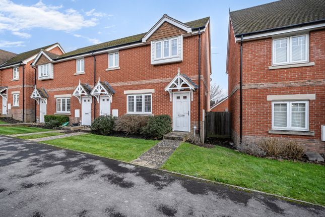 1 bed property, in Carina Drive, £235,000