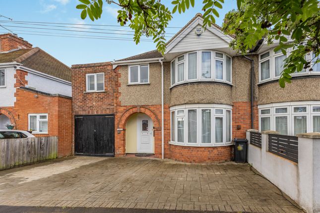 4 bed property, in Milton Road, £530,000