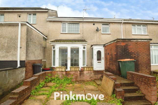 3 bed property, in Cornbrook Road, £135,000