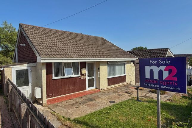 2 bed property, in Stonebridge Road, £230,000