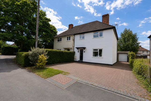 3 bed property, in Gudge Heath Lane, £350,000