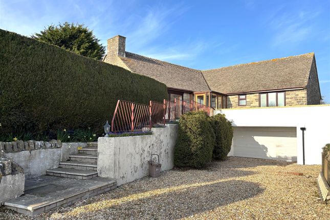 4 bed property, in Newfoundland Close, £699,950