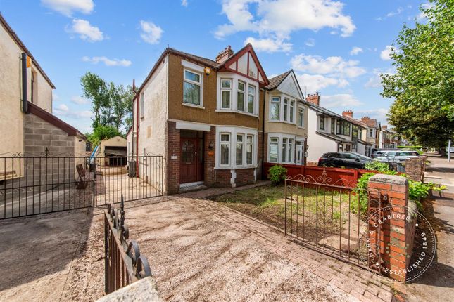 3 bed property, in Bwlch Road, £275,000
