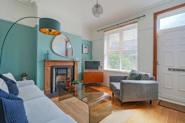 3 bed property, in Norton Lees Road, £215,000