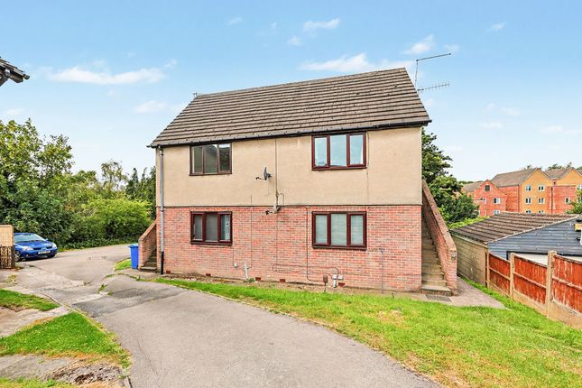 1 bed property, in Swaddale Close, £80,000
