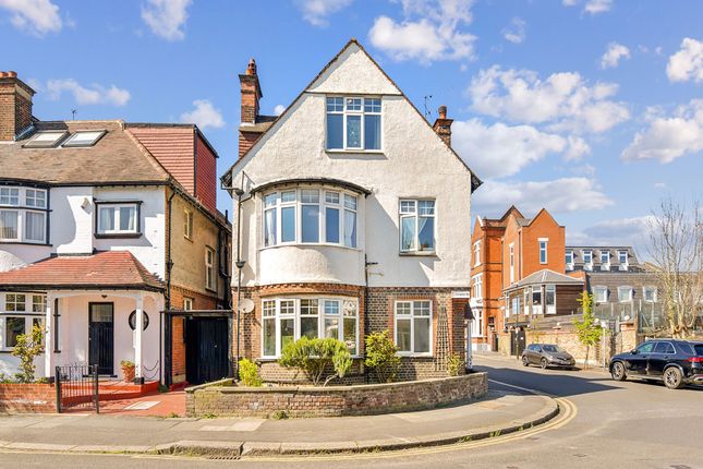 6 bed property, in Compton Road, £1,890,000