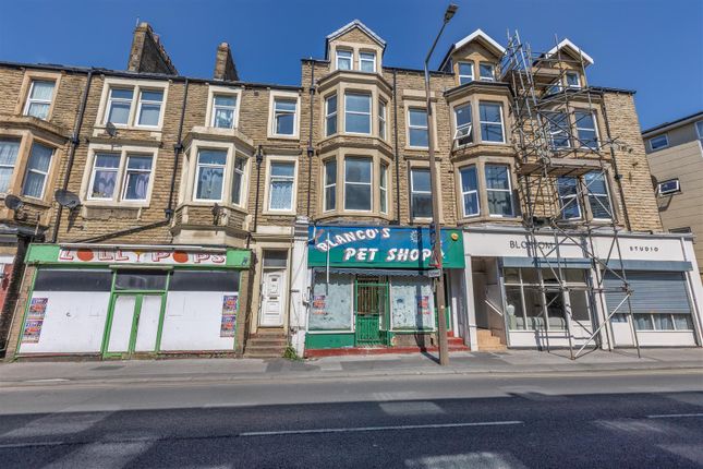 10 bed property, in Queen Street, £220,000