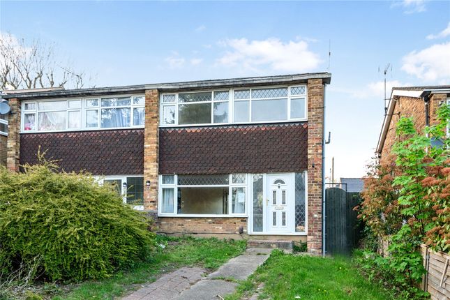 3 bed property, in Lavender Hill, £460,000