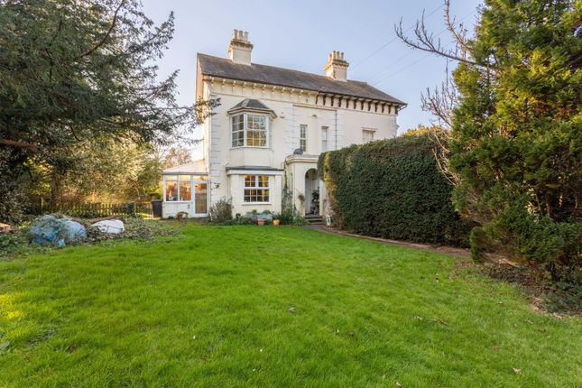 6 bed property, in London Road, £550,000