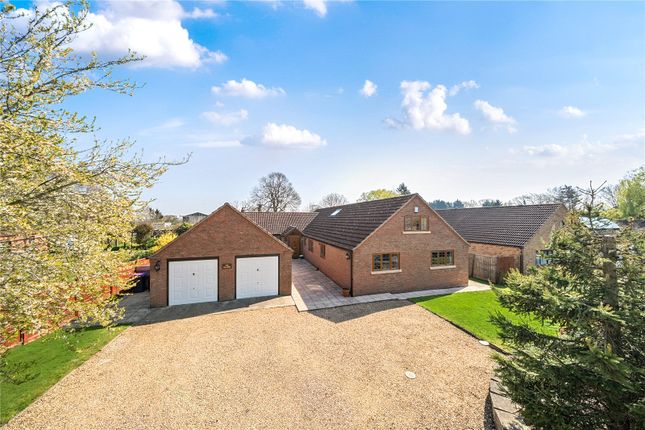 6 bed property, in The Willows, £749,950