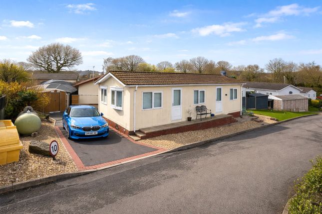 1 bed property, in Beverley Hill, £130,000