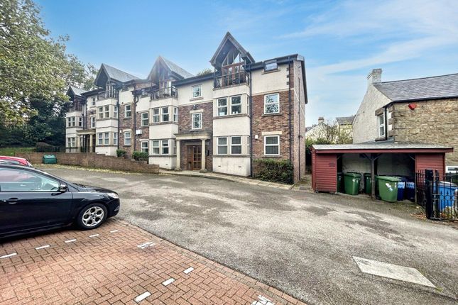 2 bed property, in Nunn Gardens, £125,000