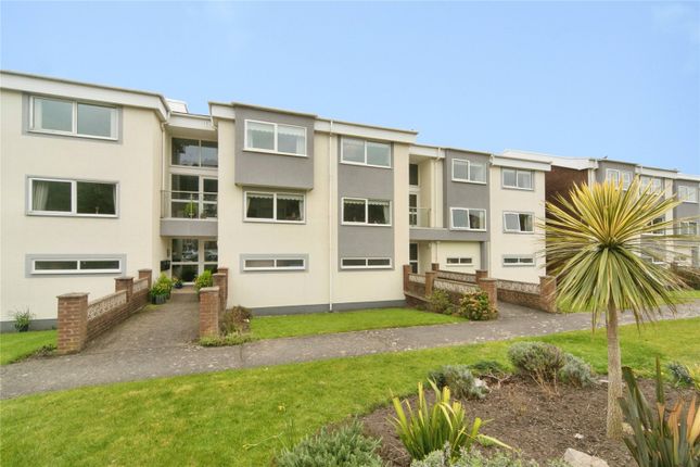 2 bed property, in Gloddaeth Avenue, £220,000