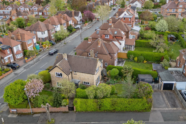 4 bed property, in Trevor Road, £650,000
