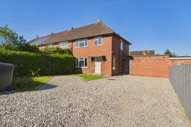 3 bed property, in Cherry Tree Drive, £225,000
