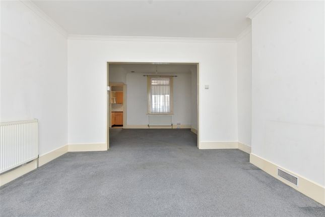 2 bed property, in Milton Avenue, £210,000