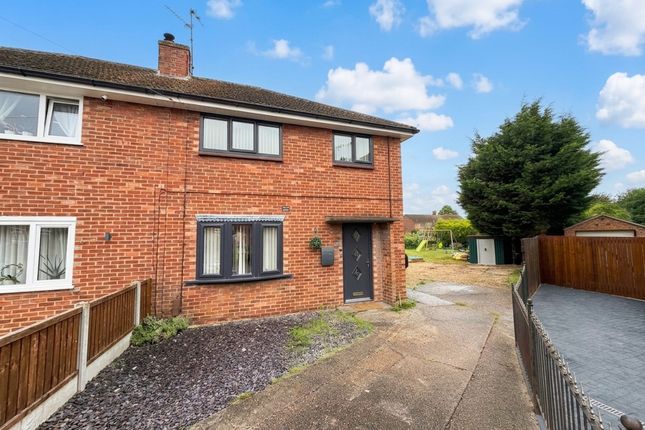3 bed property, in Queensway, £185,000