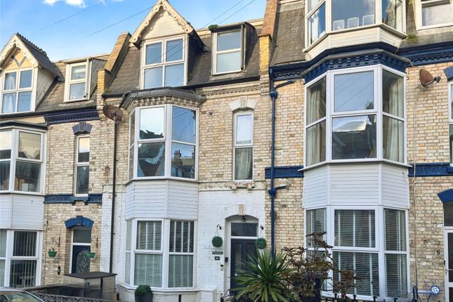 4 bed property, in Greenclose Road, £230,000