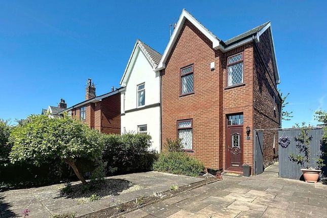 2 bed property, in Poulton Road, £140,000