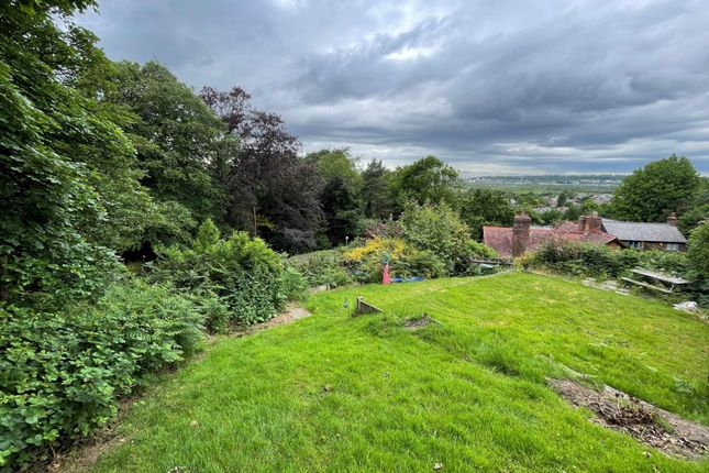 Studio, in 25 Howey Lane, £225,000
