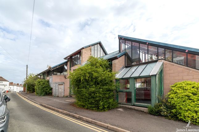 Studio, in Marble Alley, £450,000