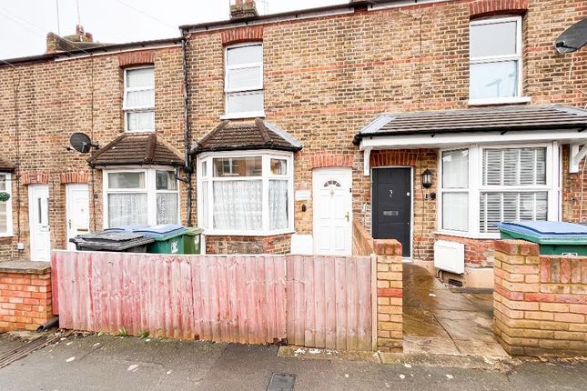 3 bed property, in Liverpool Road, £400,000