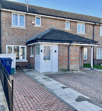 3 bed property, in Cookham Close, £515,000