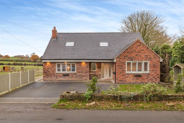 4 bed property, in Jacksons Lane, £600,000