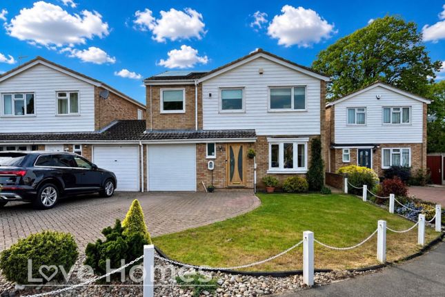 4 bed property, in Osprey Road, £500,000