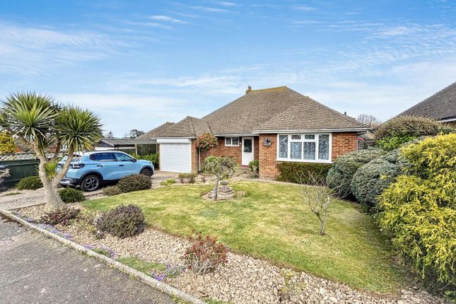 2 bed property, in Fowlers Close, £469,950