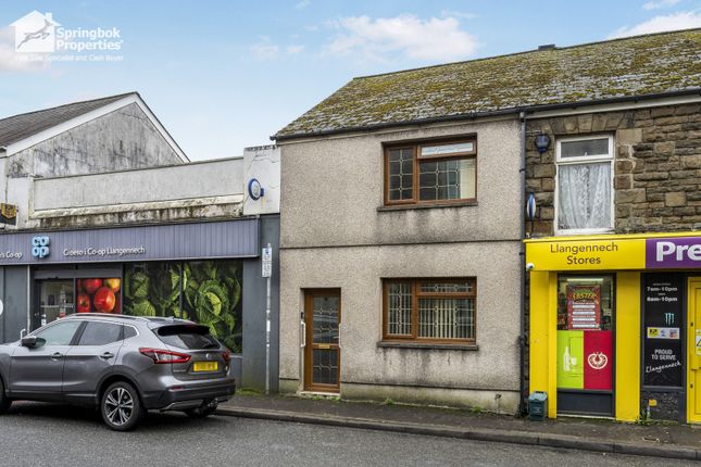 3 bed property, in Afon Road, £140,000