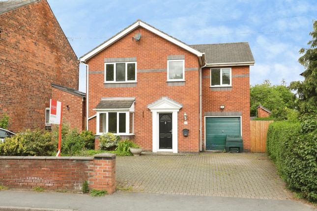 3 bed property, in Crewe Road, £325,000