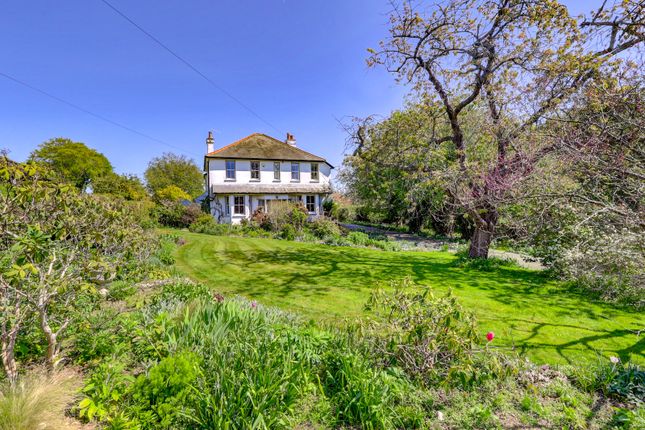 5 bed property, in Primrose Hill, £1,250,000
