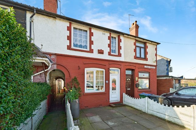 3 bed property, in St. Pauls Crescent, £140,000