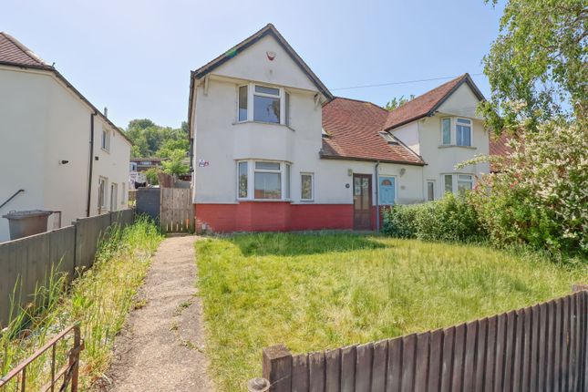 3 bed property, in Suffield Road, £400,000